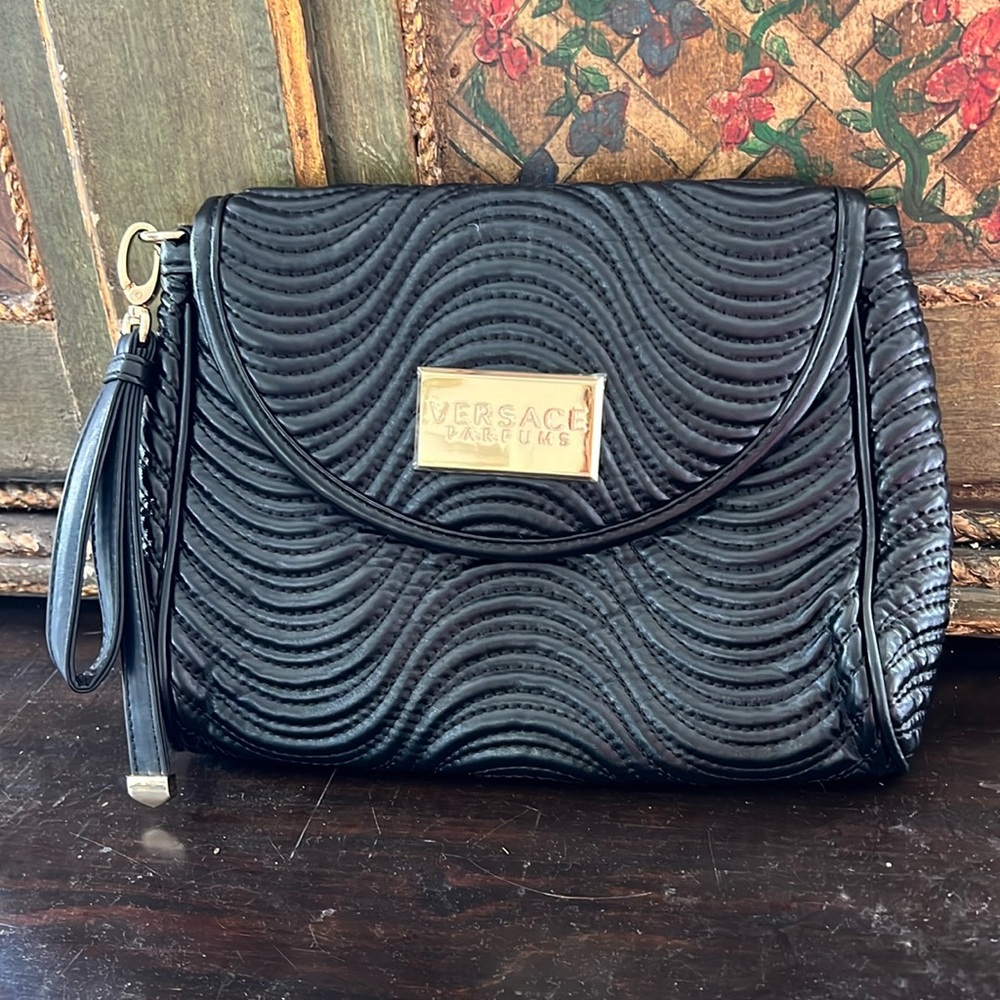 VERSACE wristlet, make up bag ,PERFUMES Bag NewNo tags